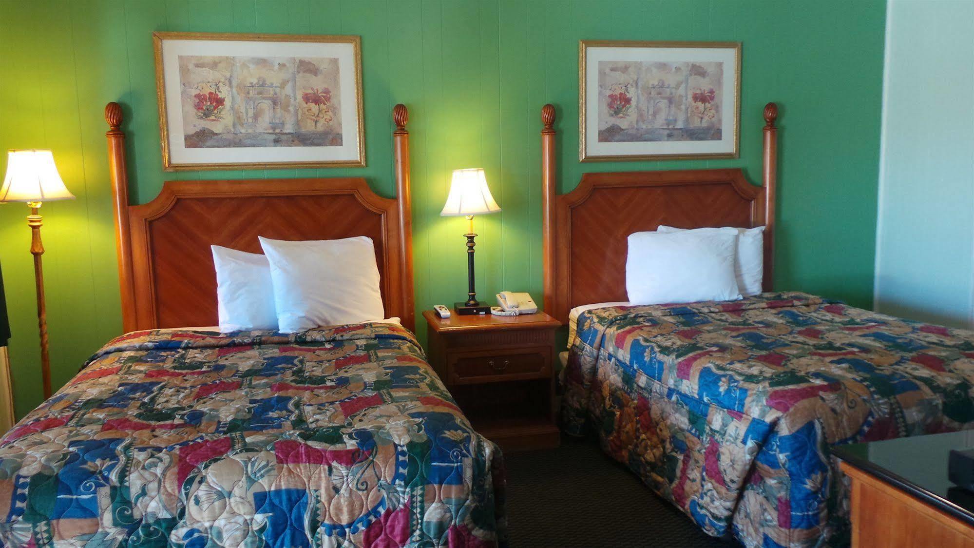 Hitching Post Studios Inn サンタクルーズ エクステリア 写真